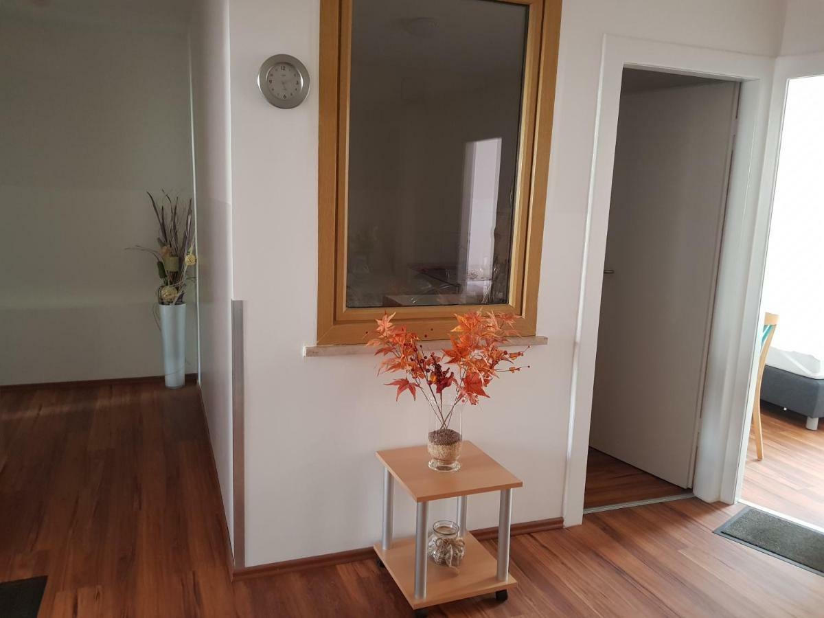 Pension Lindengarten Нюрнберг Экстерьер фото
